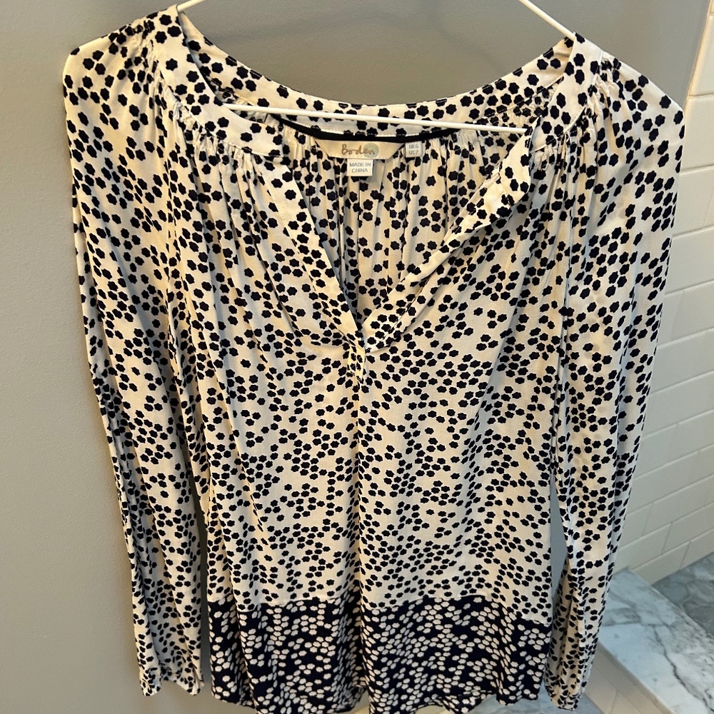 Boden Silky Top - Somewhat Longer Length